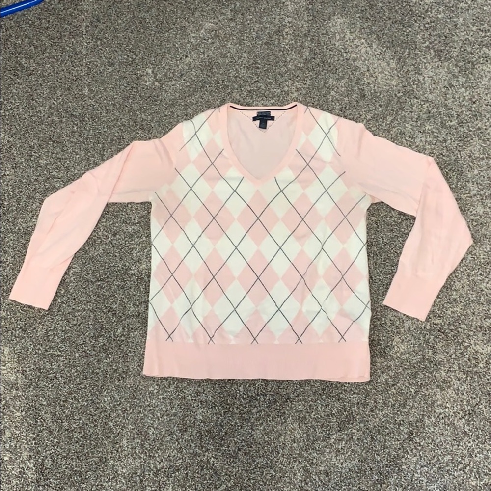 Tommy Hilfiger L pink argyle sweater